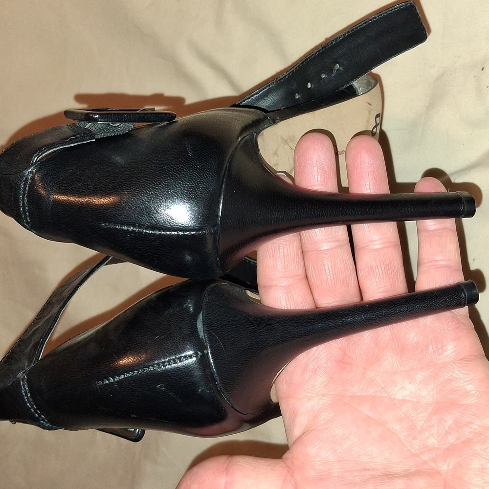 Jessica Simpson Gray And Black Ankle Strap Heels - Picture 3 of 9
